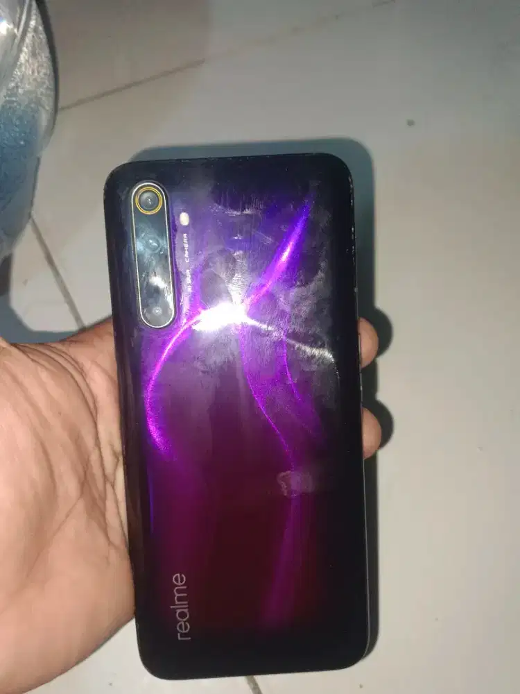 Relame 6 pro 8/128 minus sesuai iklan