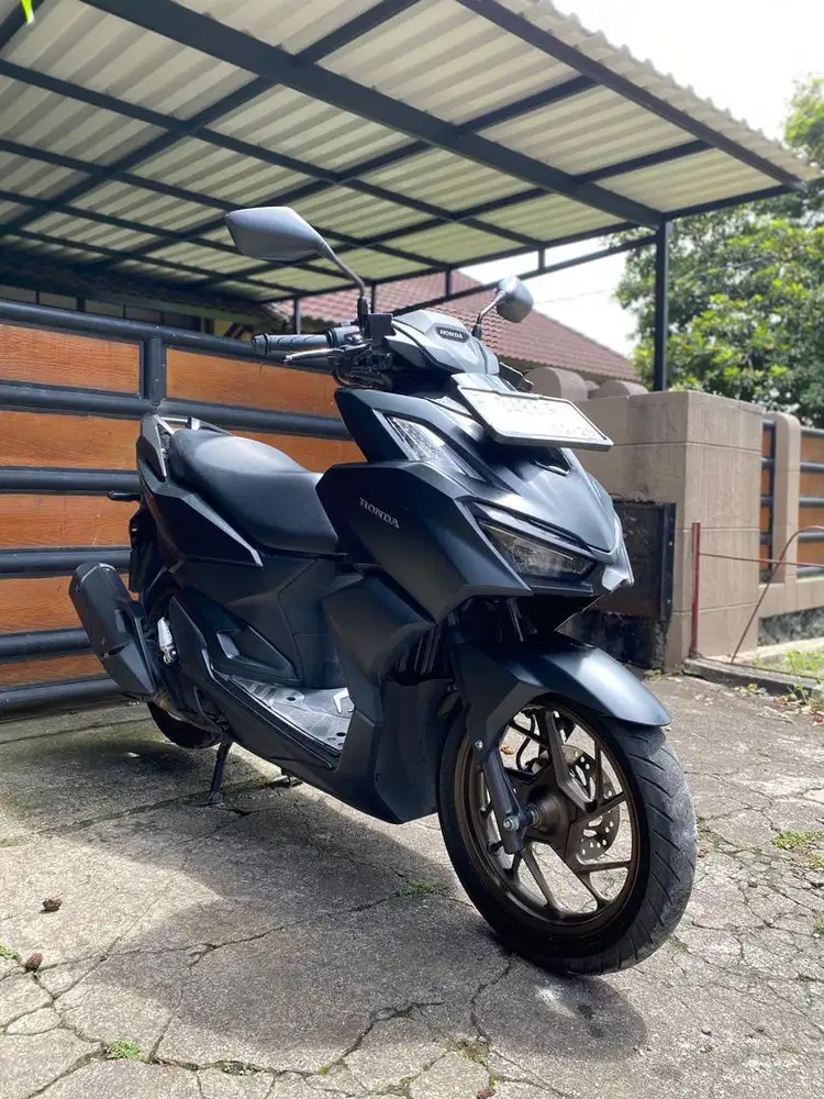 Honda Vario 160 Hitam Black siap touring