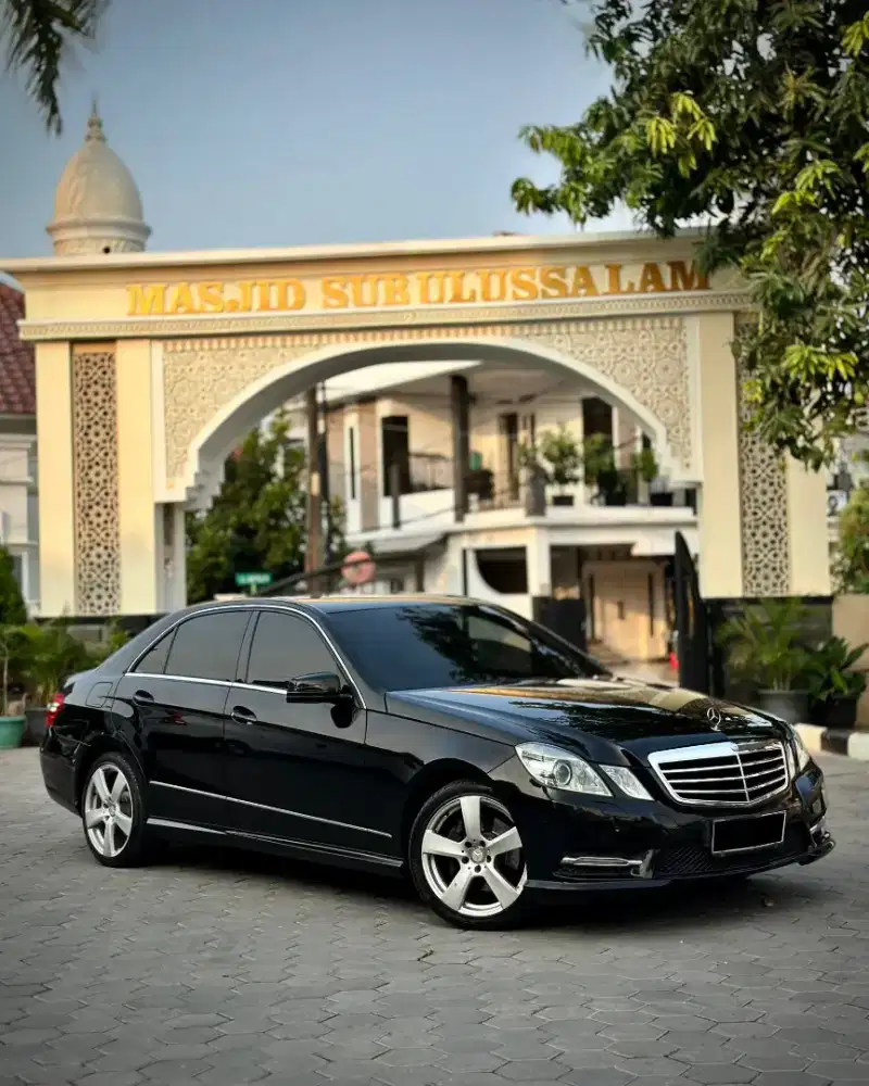 Mercedes Benz E250 avantgarde 2013