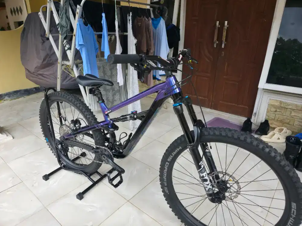 Sepeda Polygon Siskiu T8 Size M 27,5