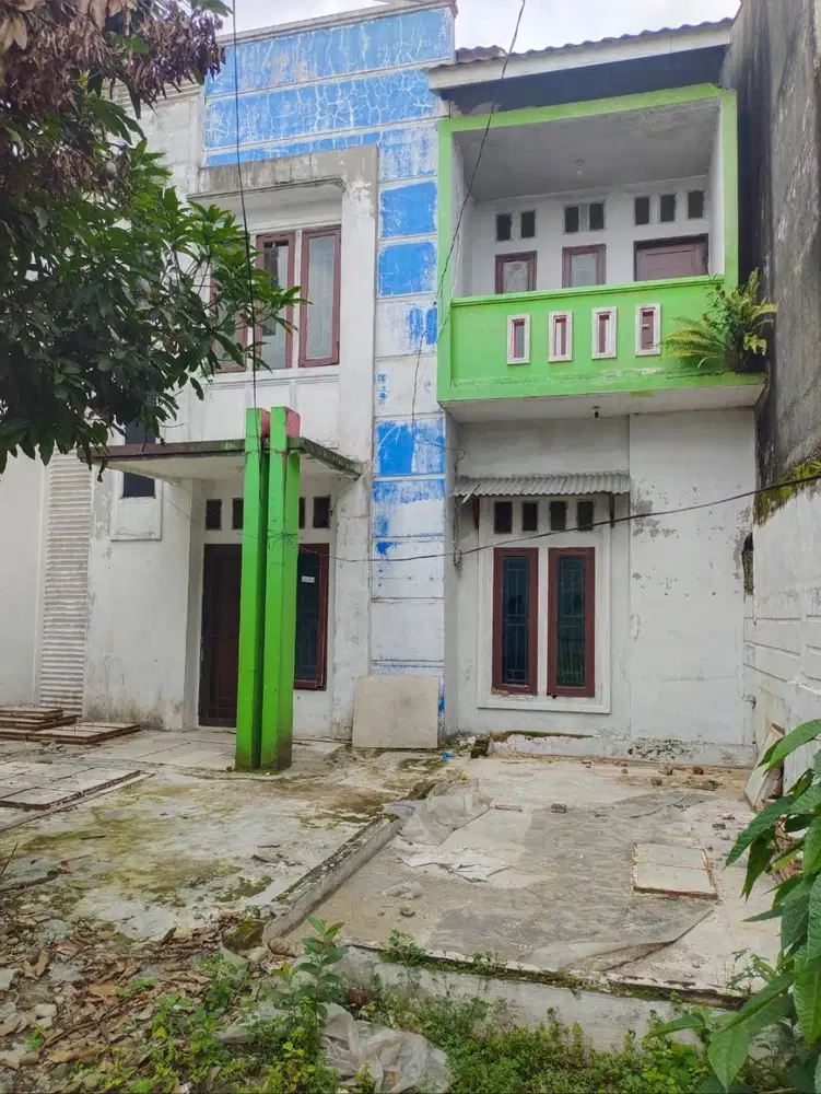 DIJUAL Bangunan Rumah 2 Lantai SHM