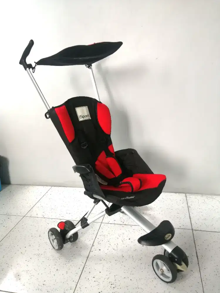 Stroller Cocolatte merah