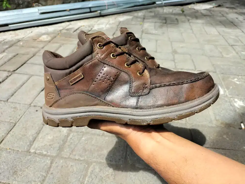 Skechers boots kulit uk.46