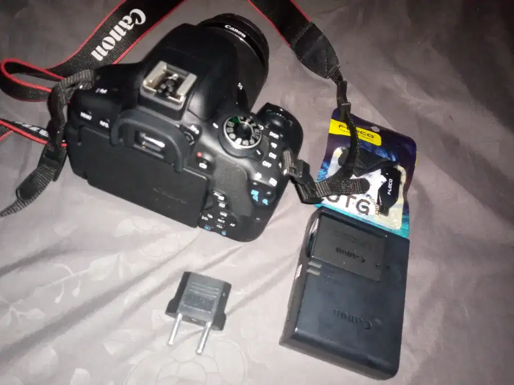 kamera canon 750d kit 18-55mm IS STM