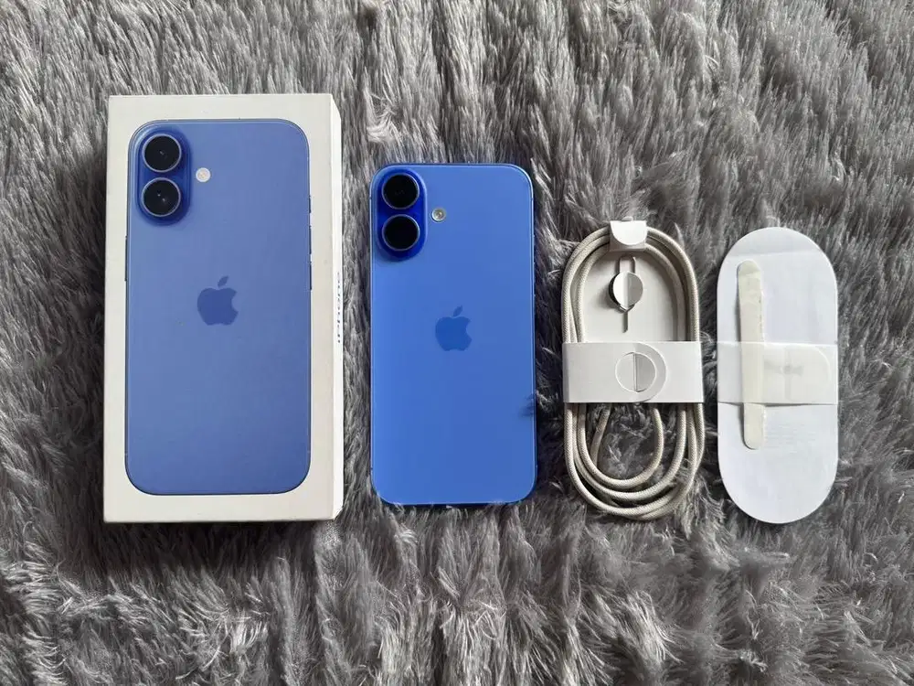 Iphone 16 128GB Ultramarine BH 100% Garansi iBox Juni 2026