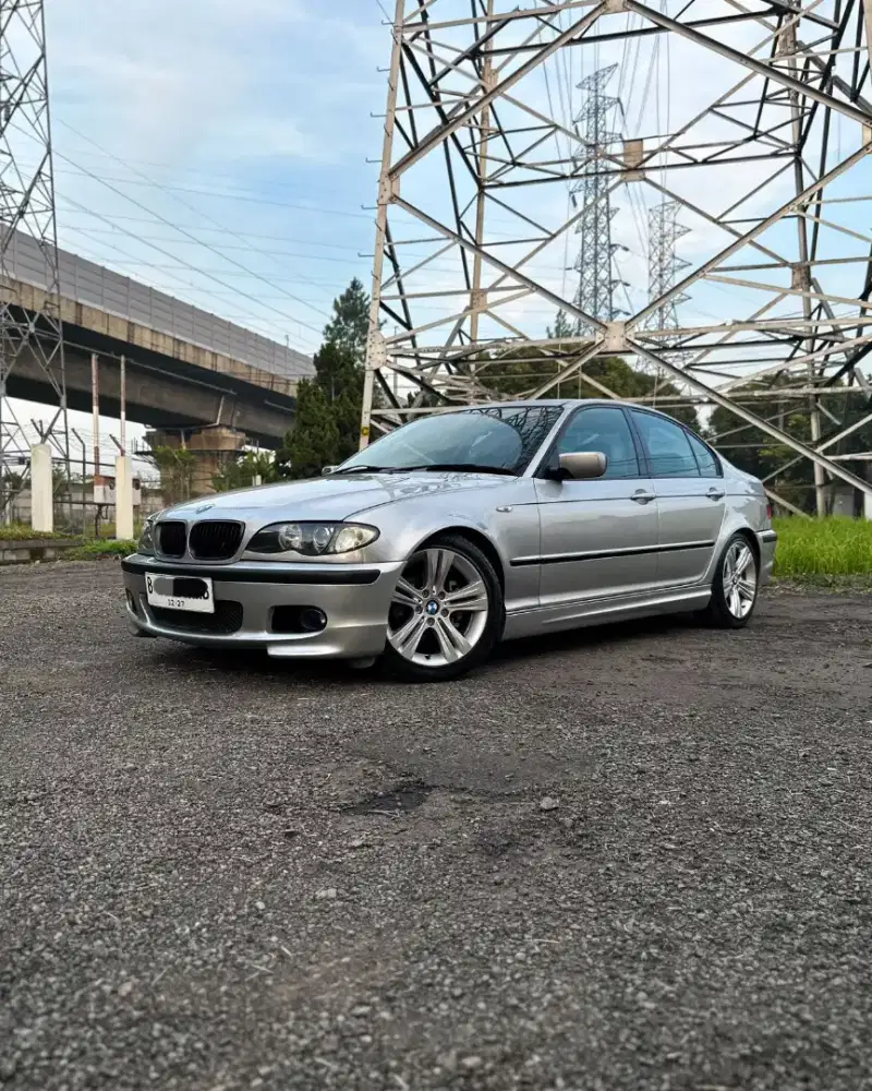 BMW E46 318i 2002  Rare upgrade