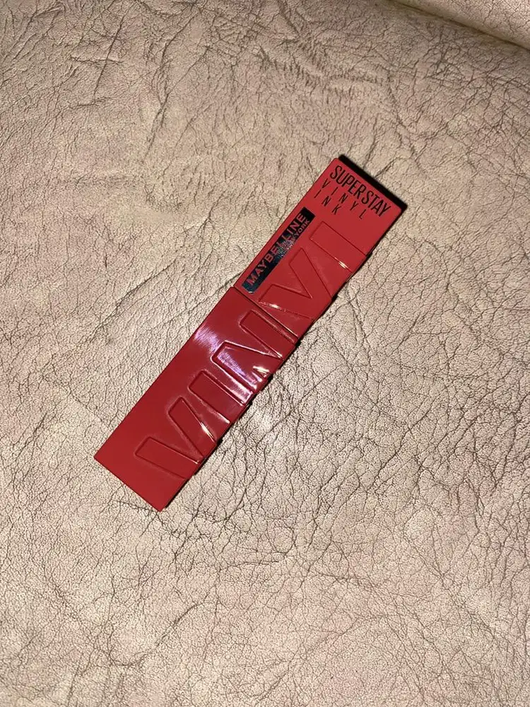 Maybelline Superstay Vinyl Ink Tint #62 Irresistible