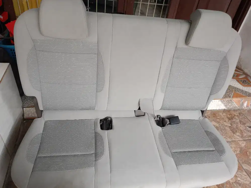 Dijual jok belakang wulling confero