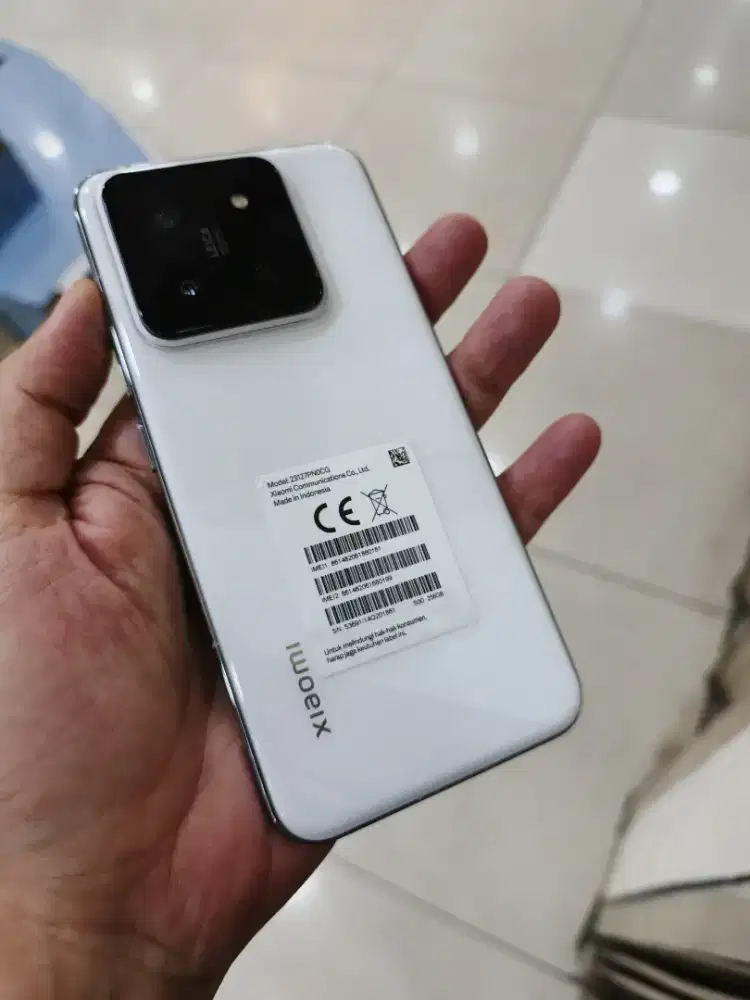 Xiaomi 15 12/256 jaringan 5g resmi Indonesia garansi on