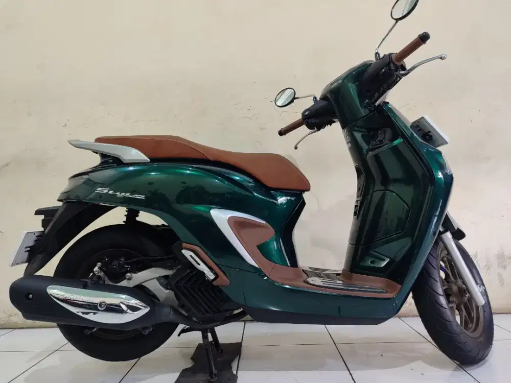 Stylo 160 ABS 2024 istimewa mulus terawat siap pakai...