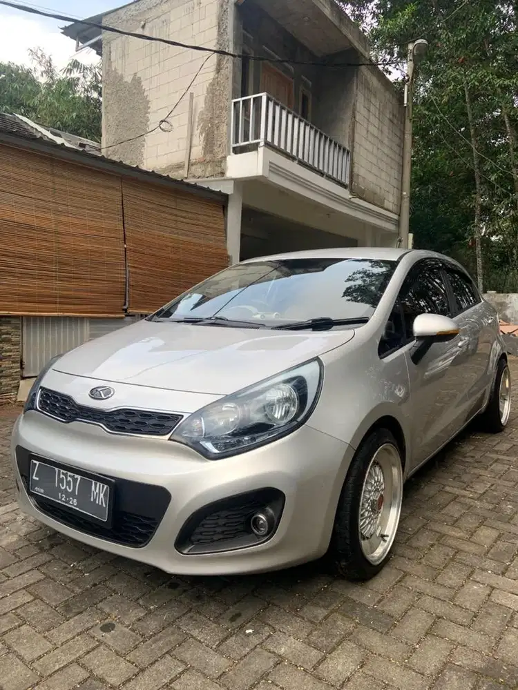 Kia Rio 2011 6speed m/t