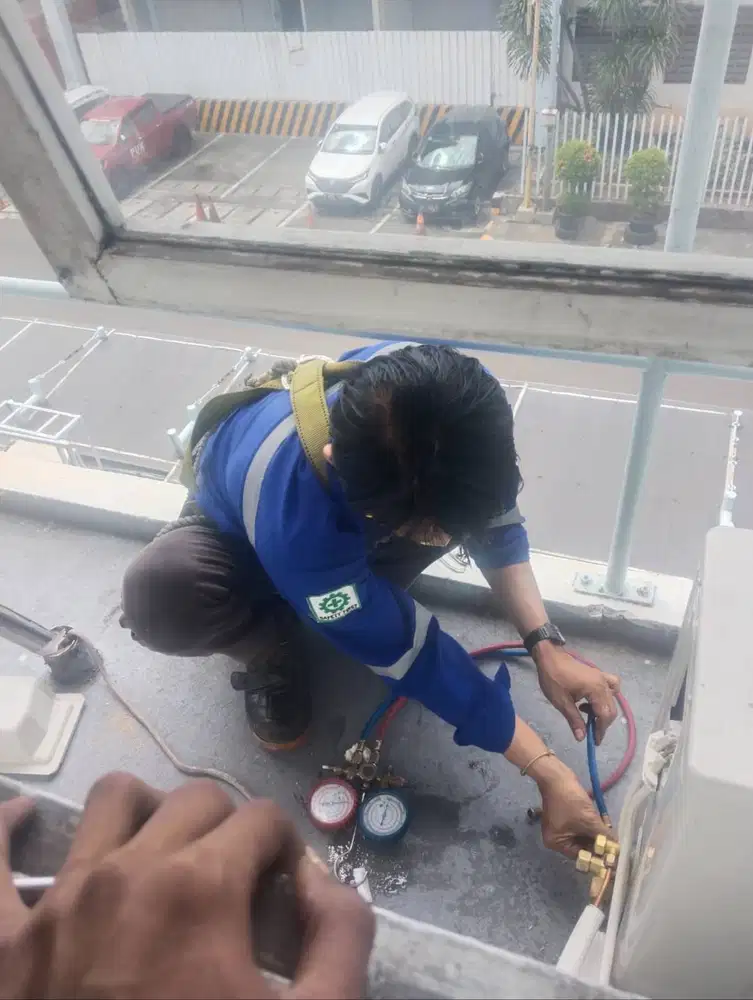 Helper /Assisten utk Teknisi Ac atw kulkas