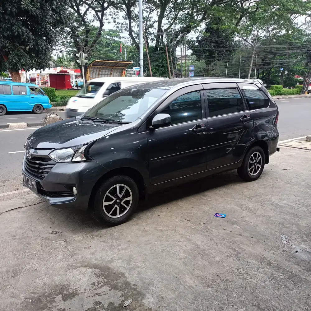 XENIA X MT 2018 GREY