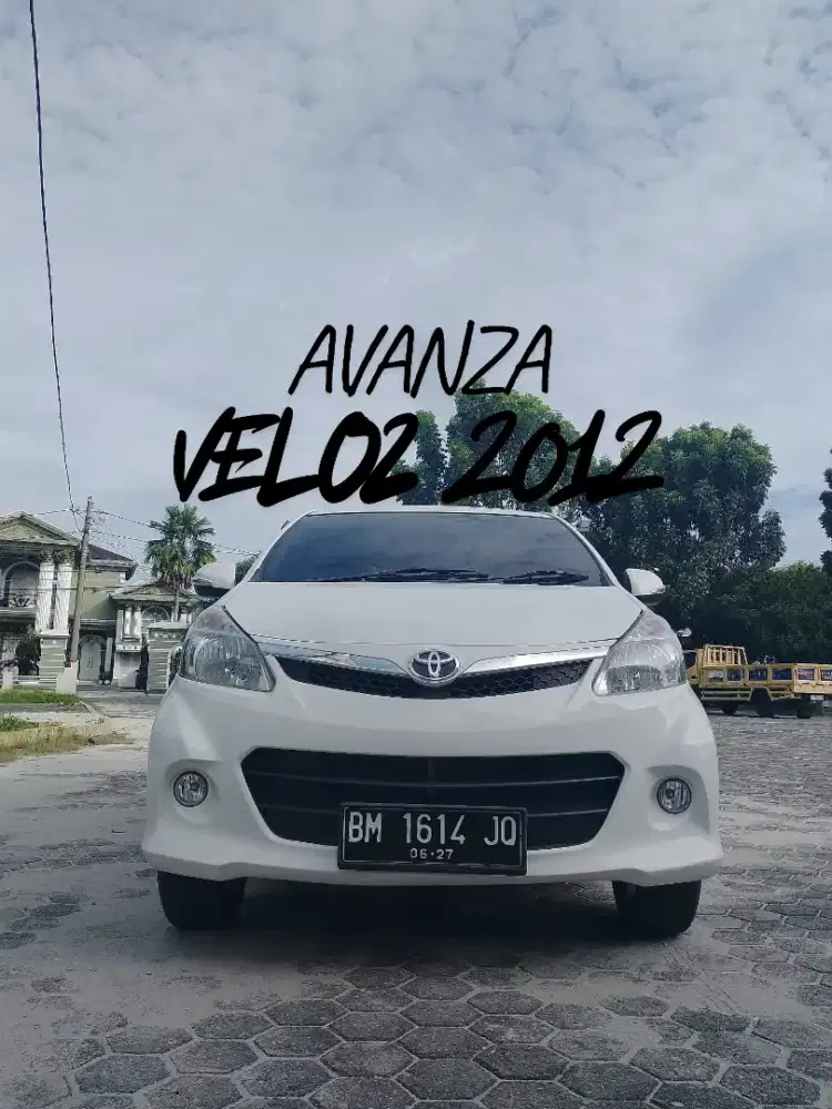 Avanza Veloz 1.5 AT 2012