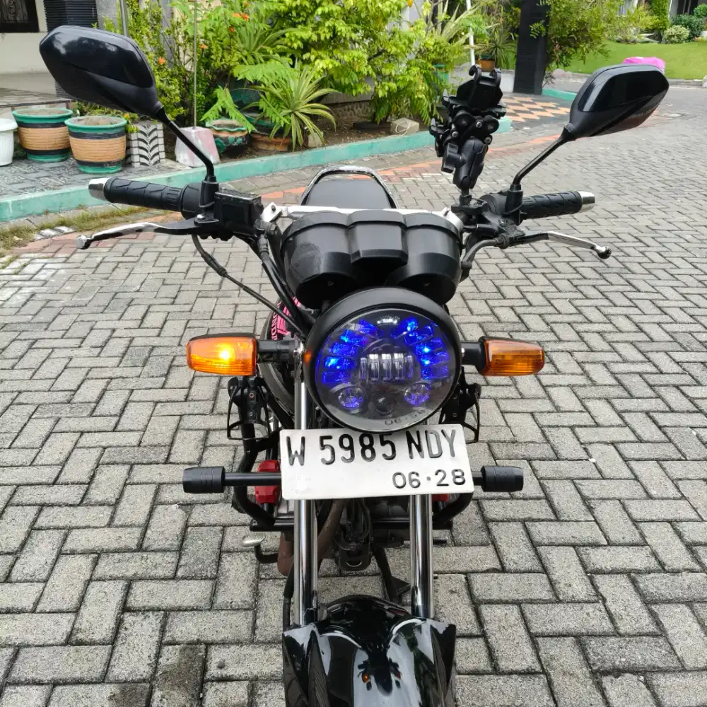 honda megapro primus 2008 Hitam  W Sidoarjo kota