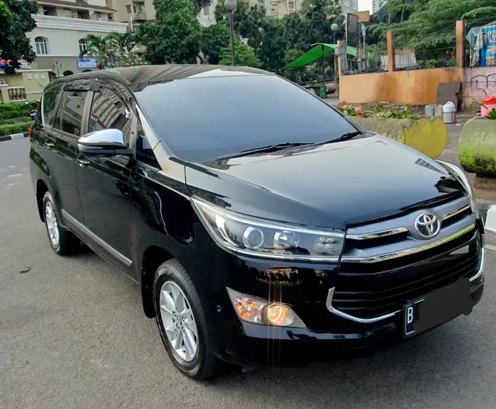 Antik like new! Toyota Innova Reborn 2.4 turbo diesel  AT 2018