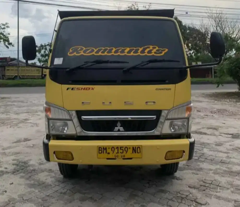 Mitsubishi Canter FE75 SHDX 2023