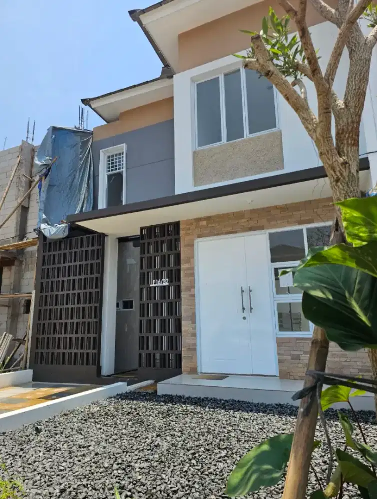 Disewakan Rumah 2 lt Cinere Parkview
