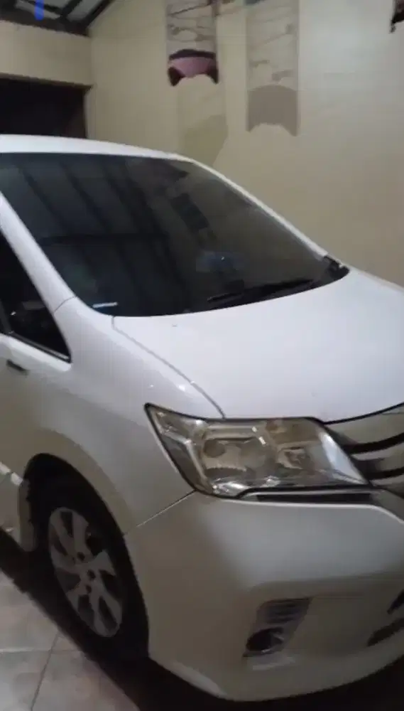 (Asli AB) Nissan Serena Hws AT 2013 istimewa