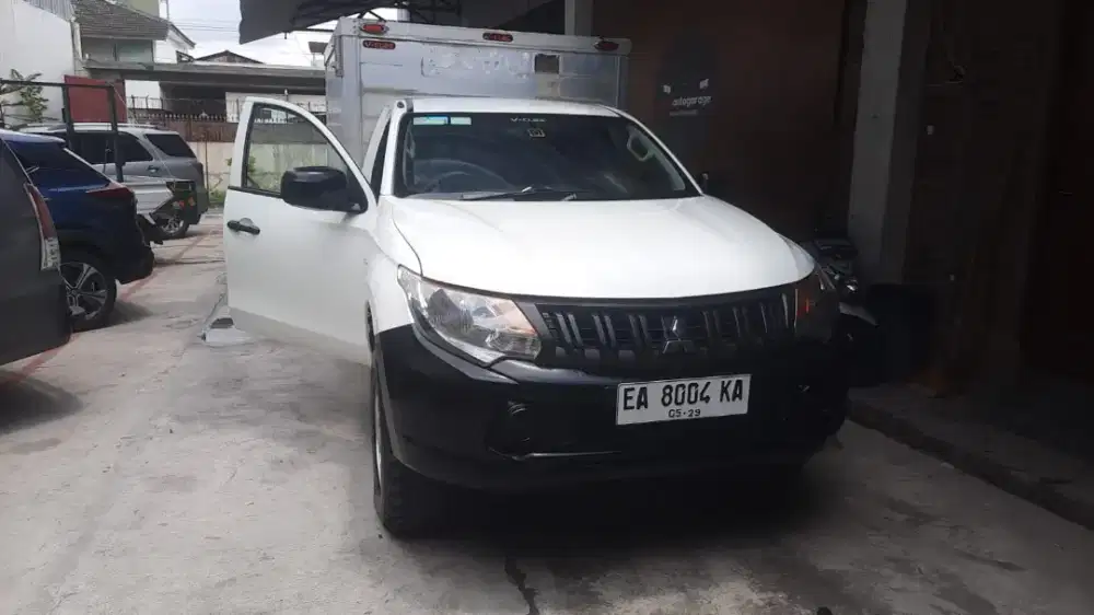 Triton Single Cabin 4x4 exs Catering tgn Pertama  2018