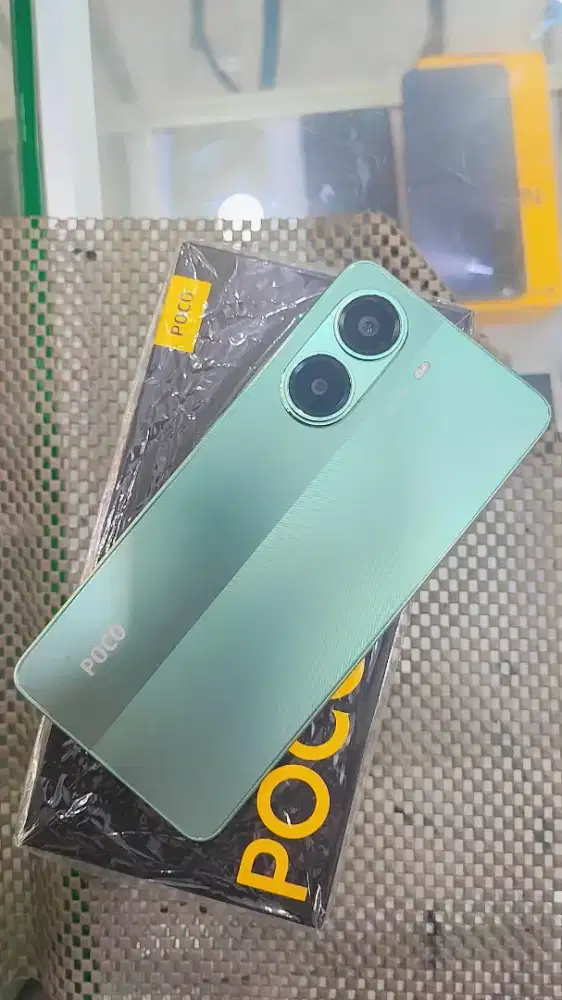 POCO X7 Pro 12/512GB Garansi Aktif