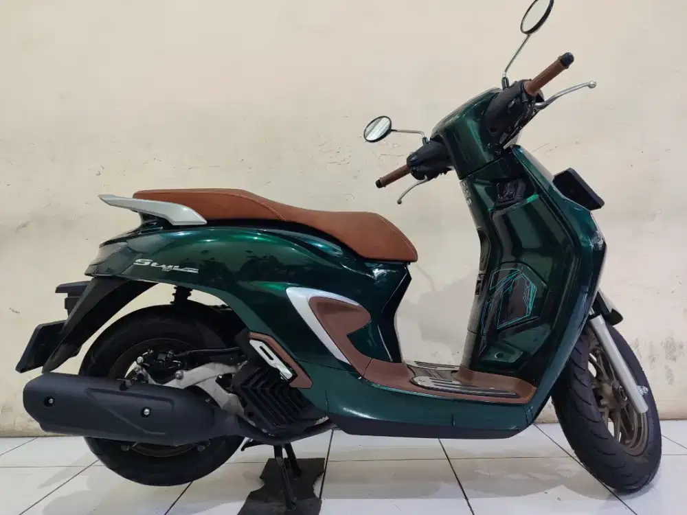 Stylo 160 ABS 2025 LIKE NEW mulus terawat siap pakai...
