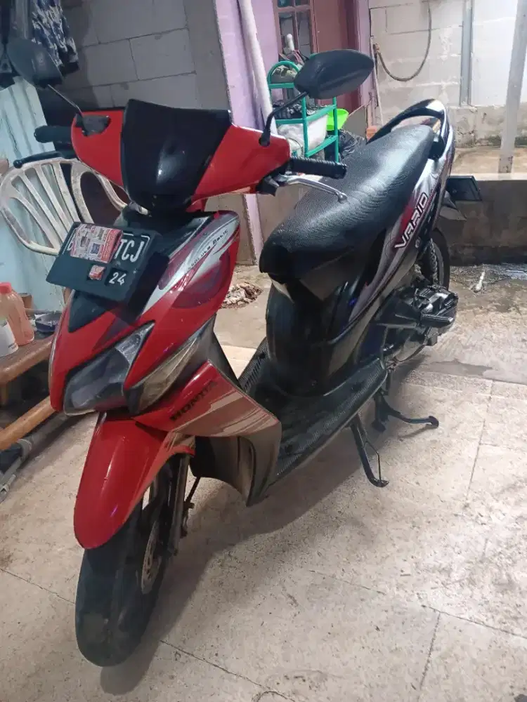 Jual Mtr Honda Vario Carbu thn 2006 ss Lengkap