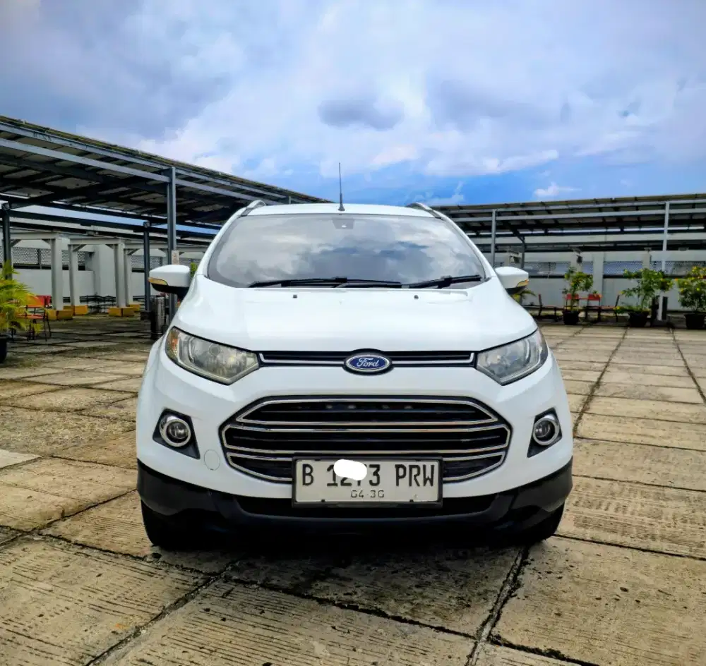 ( LOW KM 67 rb) ECOSPORT TITANIUM AT THN 2014