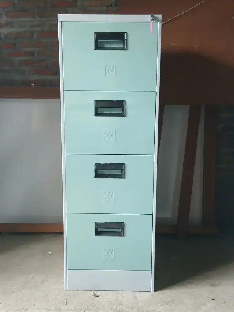 Filingkabinet belas