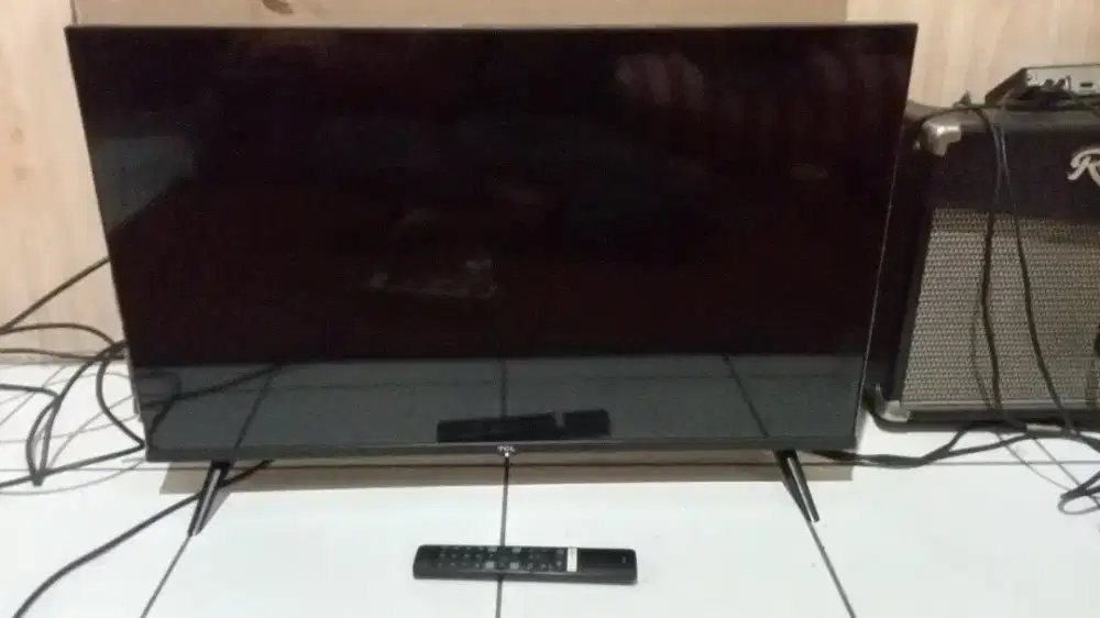 Tv LED tcl android digital 32inchi mulus