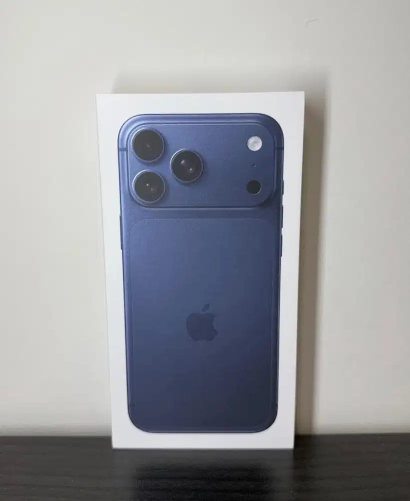 BNIB iPhone 17 Pro Max 256 Deep Blue - Digim*p