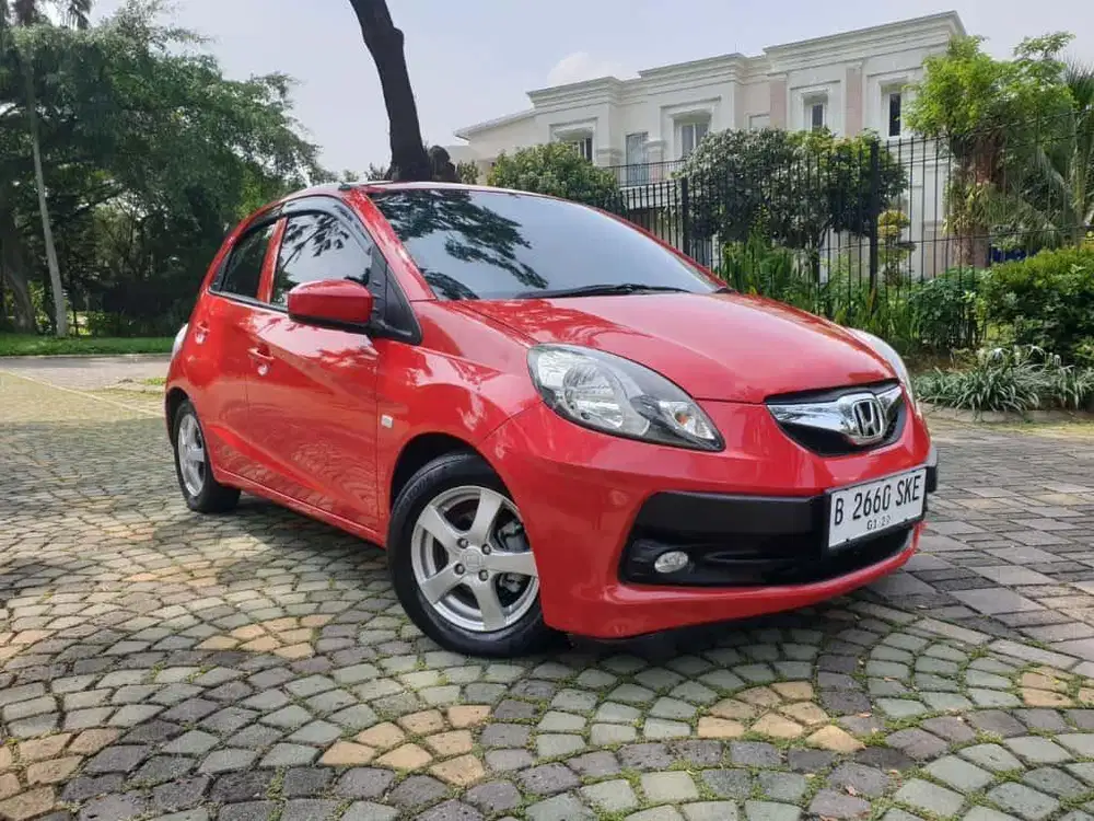 DP 3 Juta ALL IN Brio E 1.2 Automatic 2016