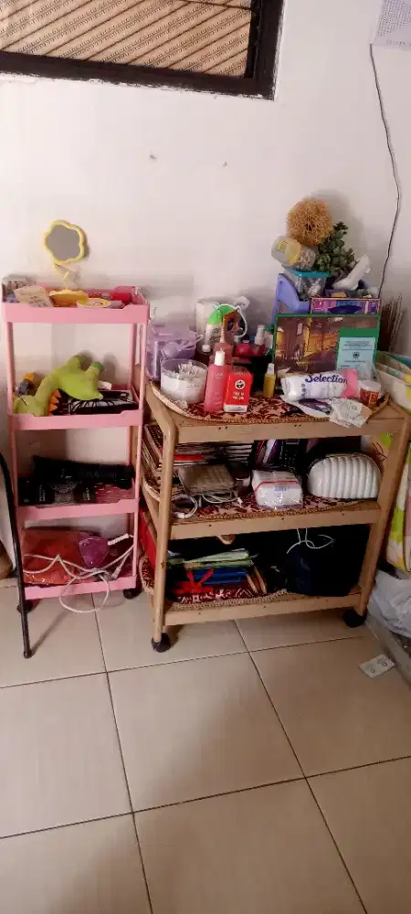 Meja TV & Rak susun Lok Kemanggisan