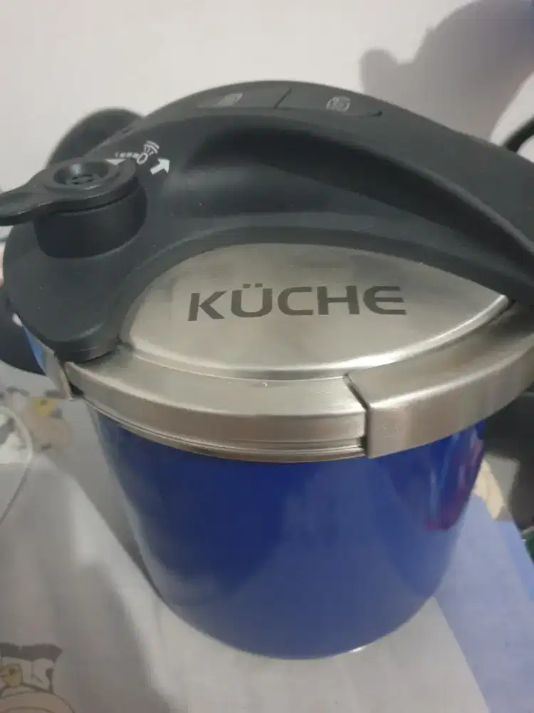 Panci Presto Kuche Asli y