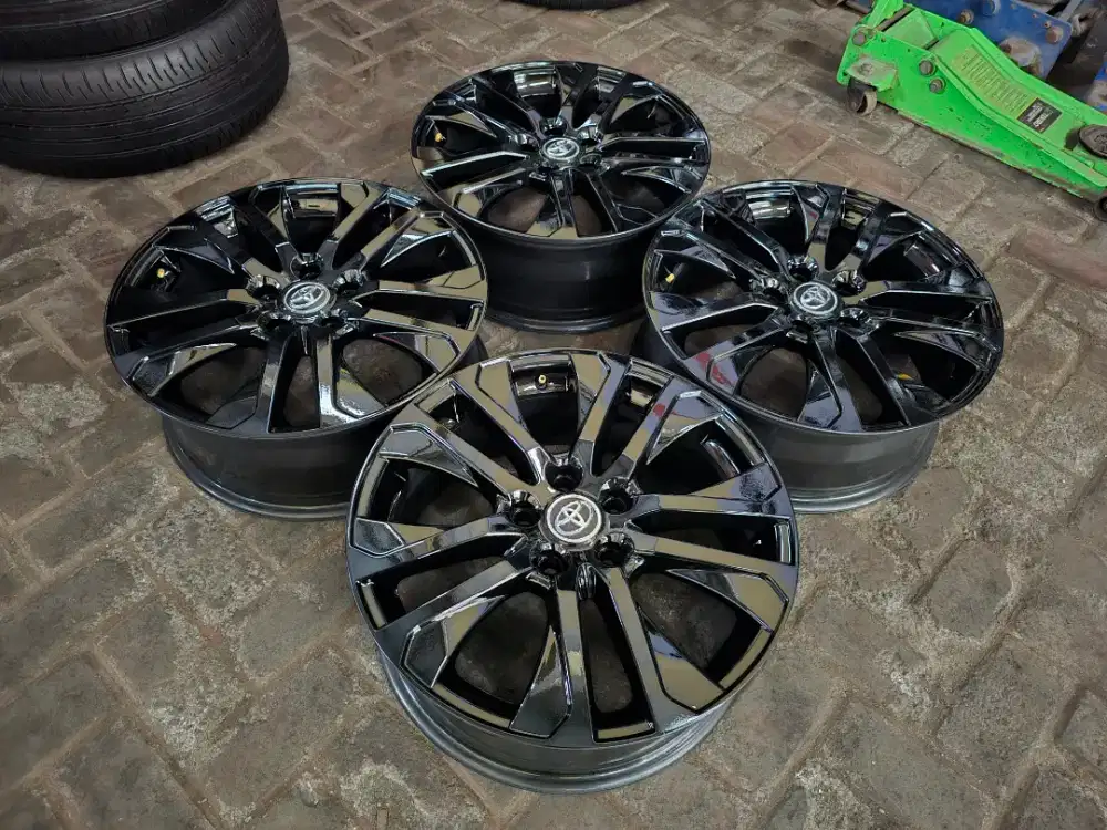 Velg Zenix Q R18 Innova Reborn Venturer Camry Hilux Nav1 Voxy Alphard