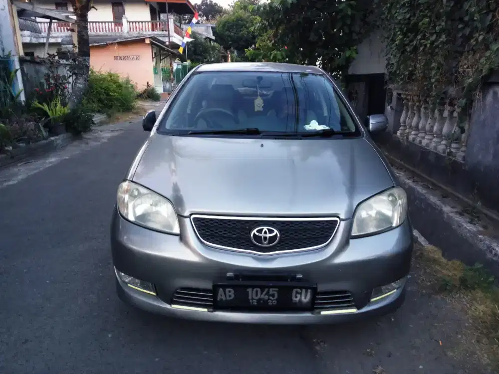 Toyota Limo 2005 Bensin