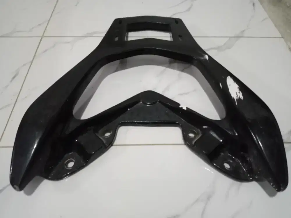Dijual cepat bracket box motor NMAX Old
