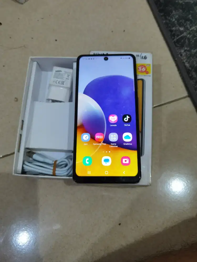 Samsung a72 ram 8/128
