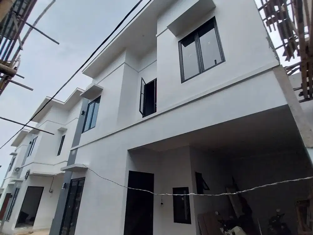 Ready rumah 2 lantai setu cipayung
