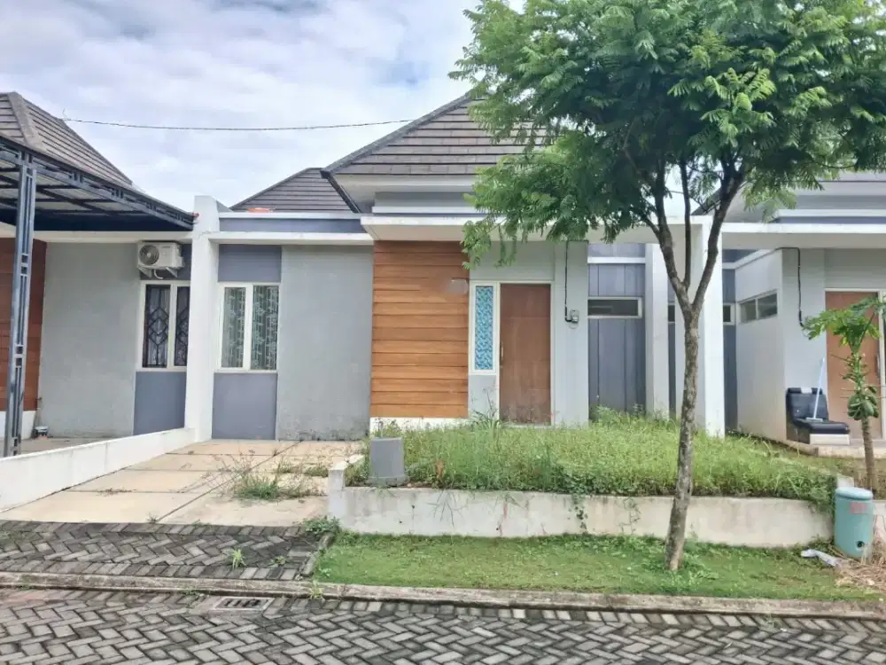 Dijual rumah ready luas murah di BSB Village Mijen kh