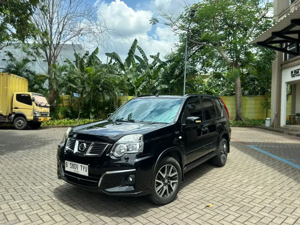 Nissan X-Trail 2013 Bensin
