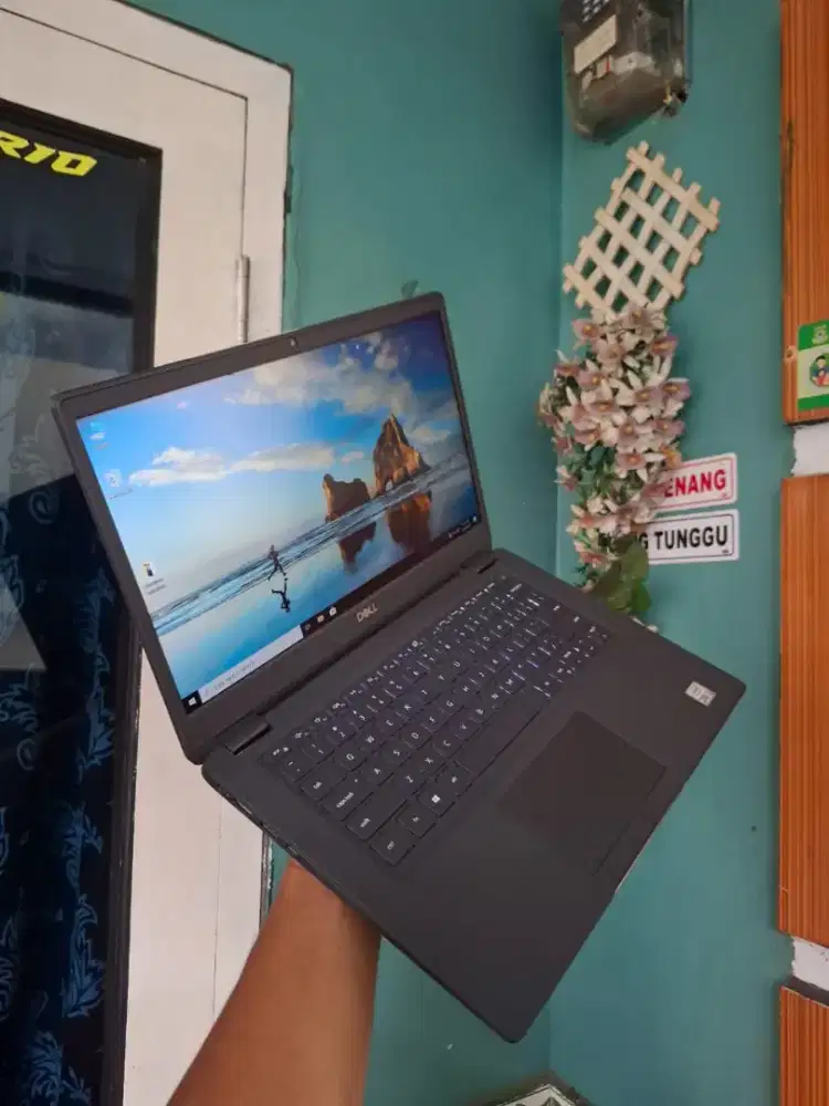 Dell Latitude 3410