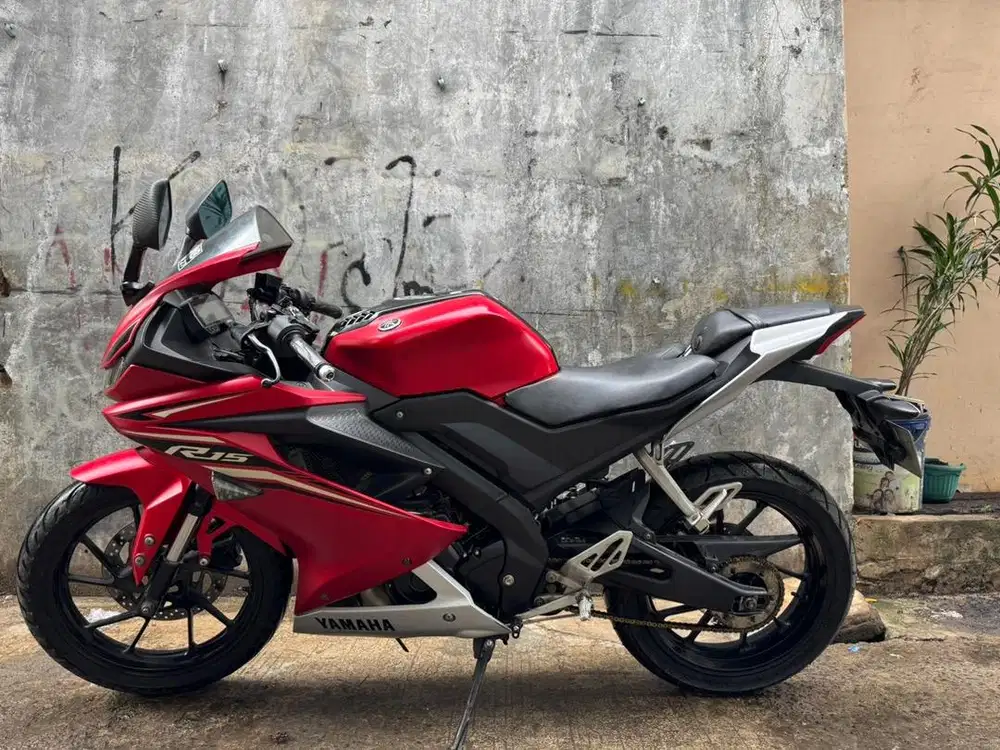 Yamaha R15 thun 2017 pajak panjang mesin halus jozz siap gas gan.