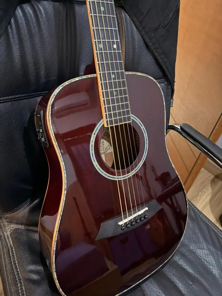 Odlair Capella Junior Series OD571SJE 3/4 Solid Top