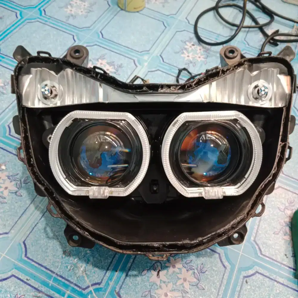 Jasa pasang lampu biled