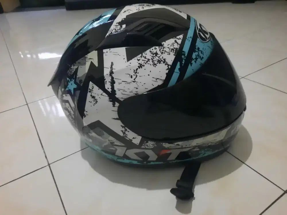 Helm KYT full face