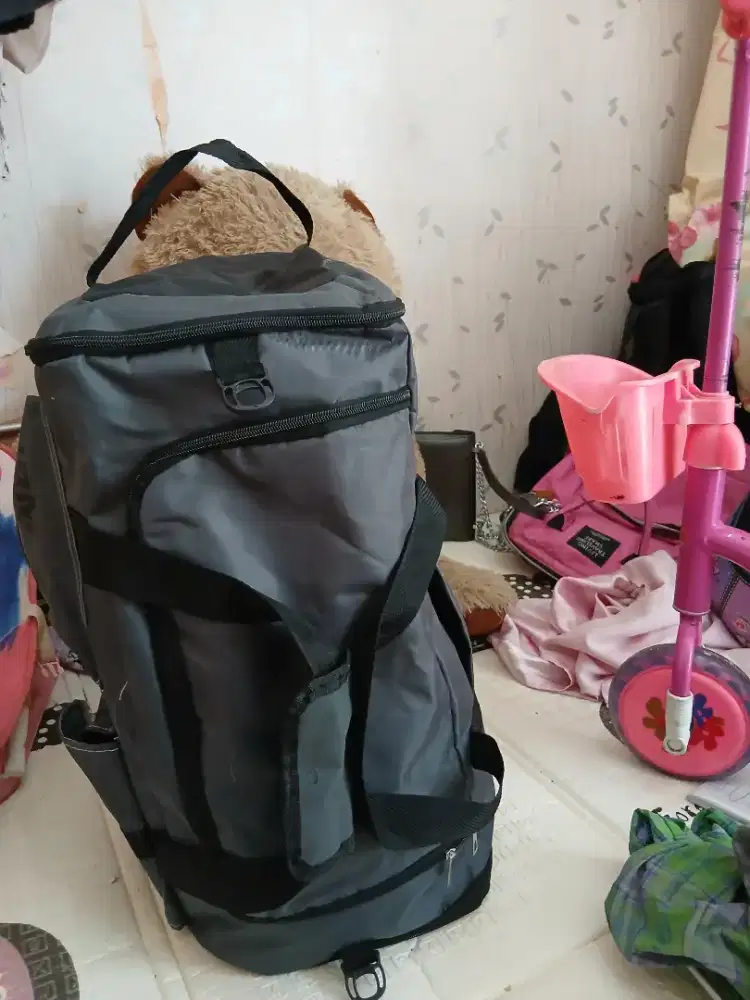 Tas ransel cowok dari baru belum pernah kepakek