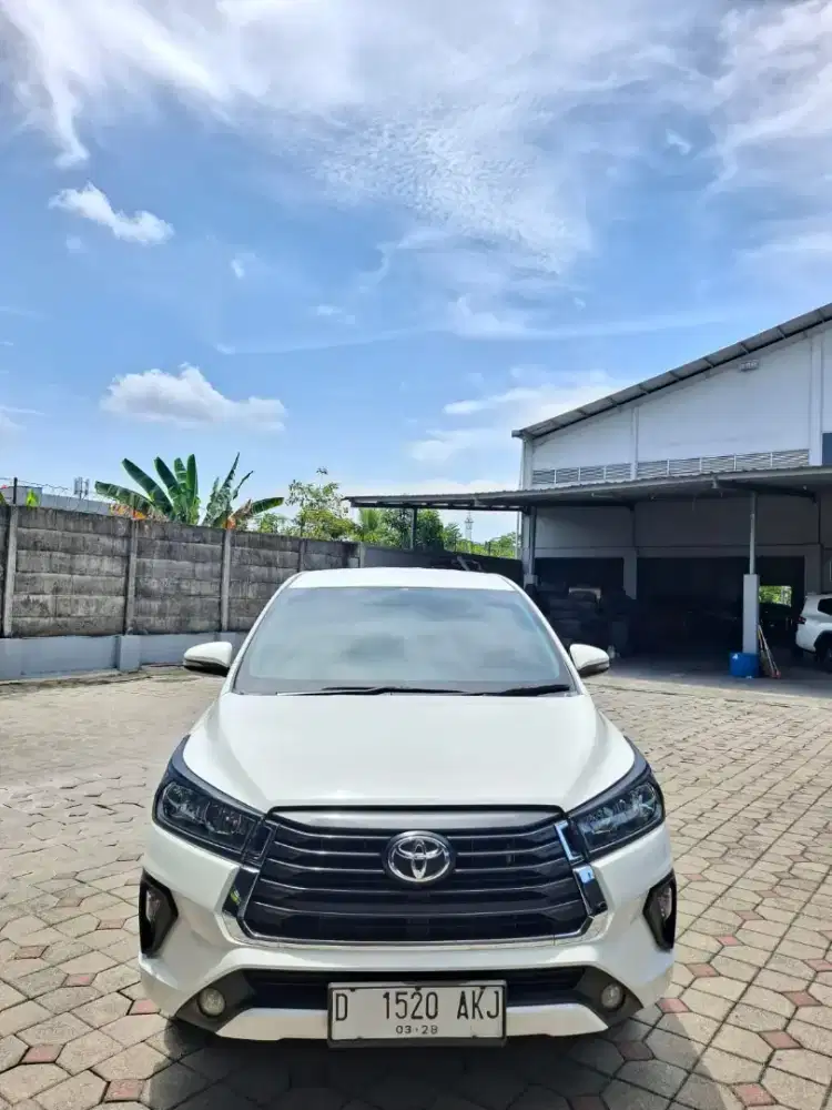 Innova 2022 G bensin manual. Km 67rb