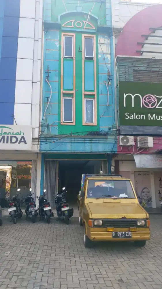 Disewakan Ruko 4 lantai Murah