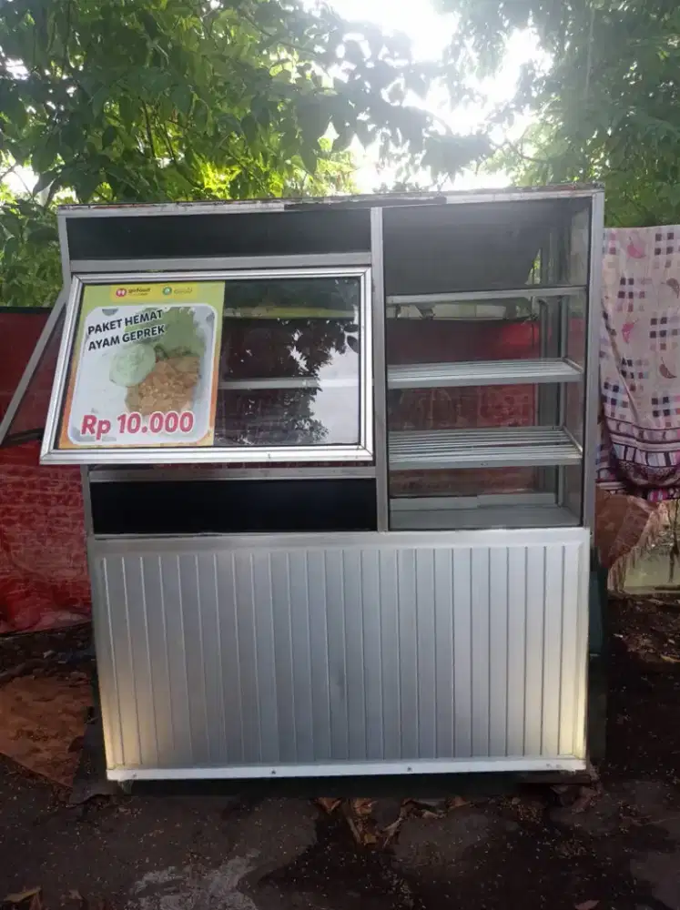 Rombong / gerobak ayam geprek atau fried chicken